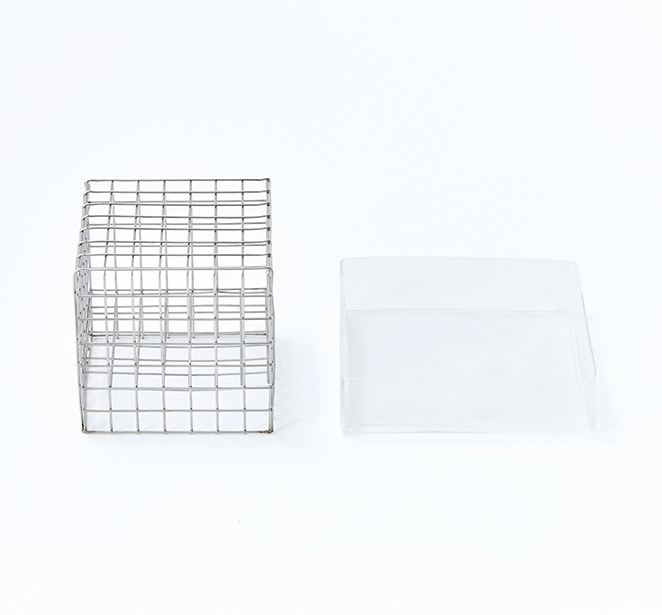 アマンドケース White