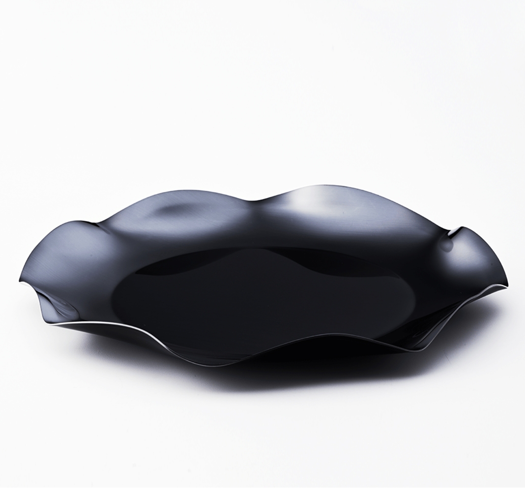 YURAGI BLACK